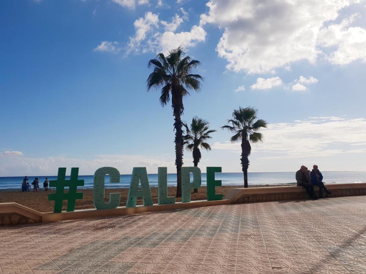 By The Beach カルプ エクステリア 写真